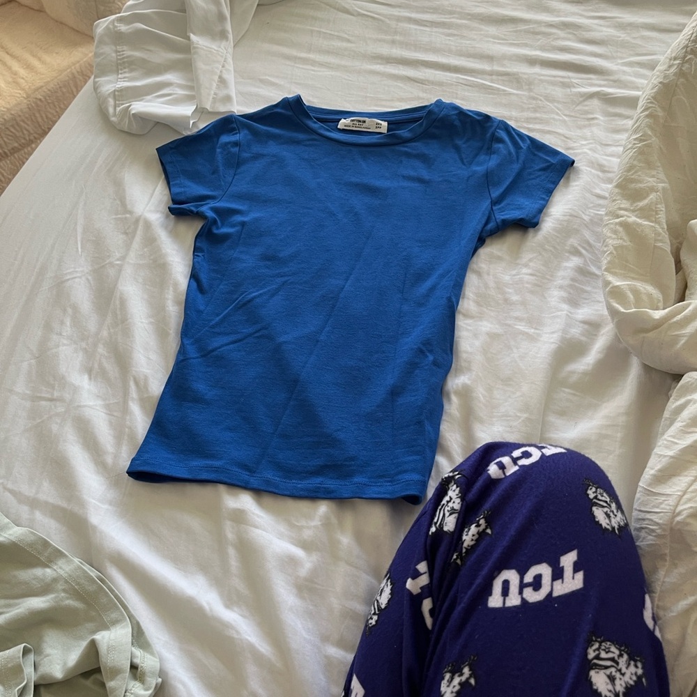 mini blue tee